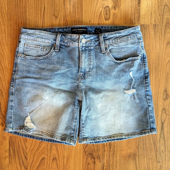Lucky Brand Pants - NWOT Lucky Brand 'The Roll Up' Jean Shorts, Size 6